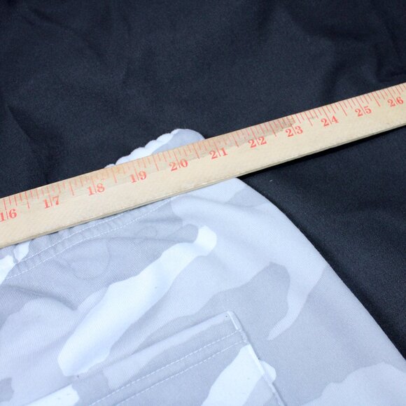 ECKO UNLTD Men's Big and Tall Four Square Fleece Shorts 3XL - Picture 8 of 10